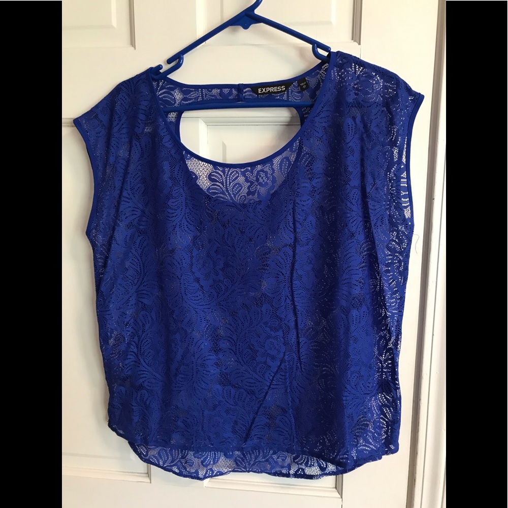 Express lace tee